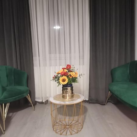 فندق Zenlux ياش المظهر الخارجي الصورة